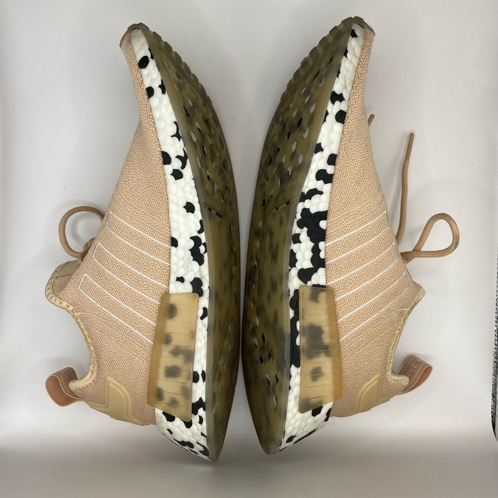 ADIDAS ORIGINALS NMD R1 Halo Blush Sneakers - Picture 6 of 9